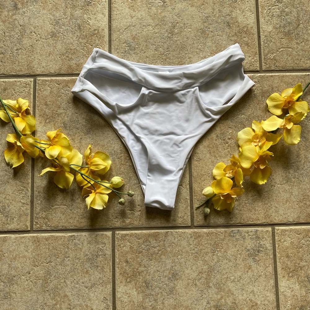 White bikini bottoms